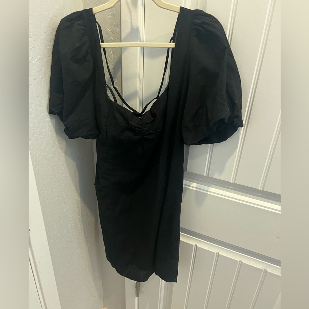 H&M women’s black linen dress. Size XL